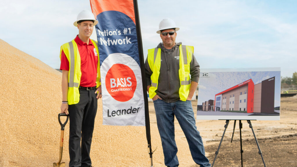 Leander Construction Images Dec. 2025